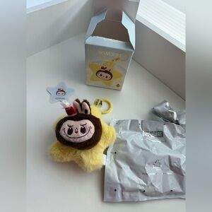 Nwt Labubu Pop Mart X THE MONSTERS: Classic Series Sparkly Star Plush Pendant